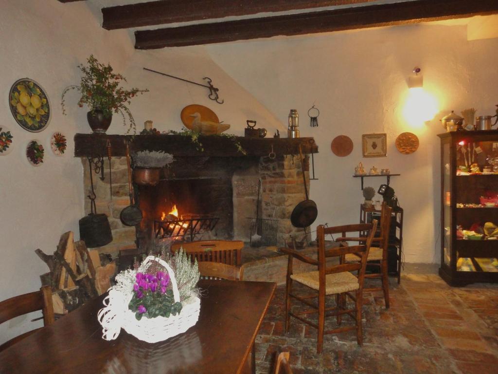Agriturismo Monterosello Città di Castello Exteriör bild
